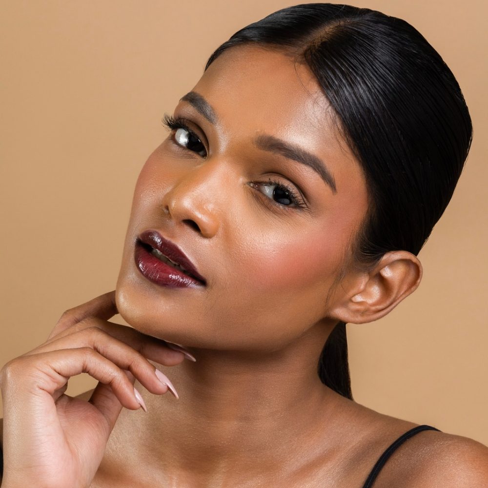MyHues HyGlow Lip Elixirs - dark brown lip gloss for dusky skin tone with Pigmented lips