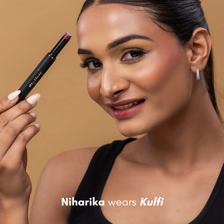MyHues Colour Smudgestix Kulfi Dusky Skin lip and cheek soft matte lipstick deep mauve lip shade for Indian skin tone buildable pigmentation 