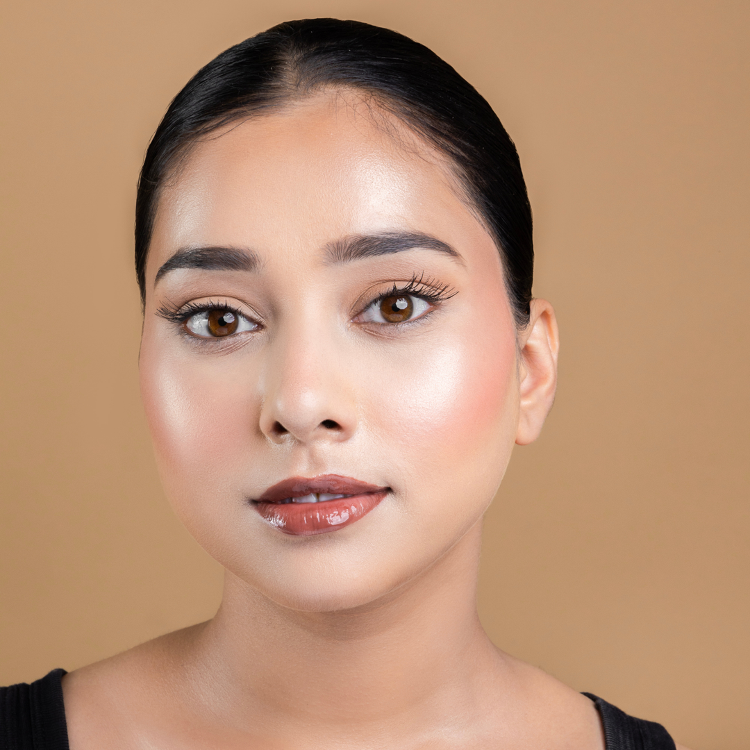 HyGlow Lip Elixir Heer (Mocha Brown) — Lip Oil + Lip Gloss in 1