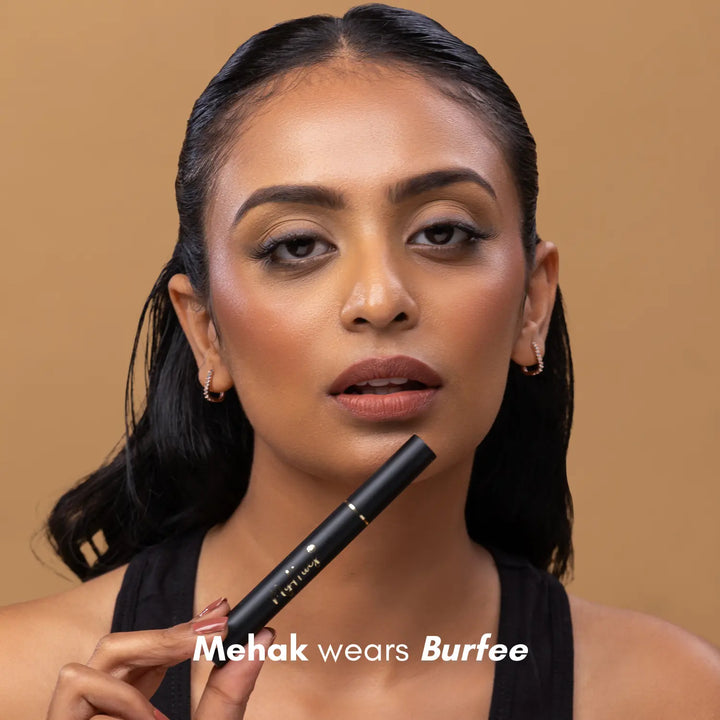 MyHues Colour Smudgestix in Burfee – warm nude brown shade on lips and cheeks on deep Indian skin tone, soft matte finish with high pigmentation and comfortable even wear