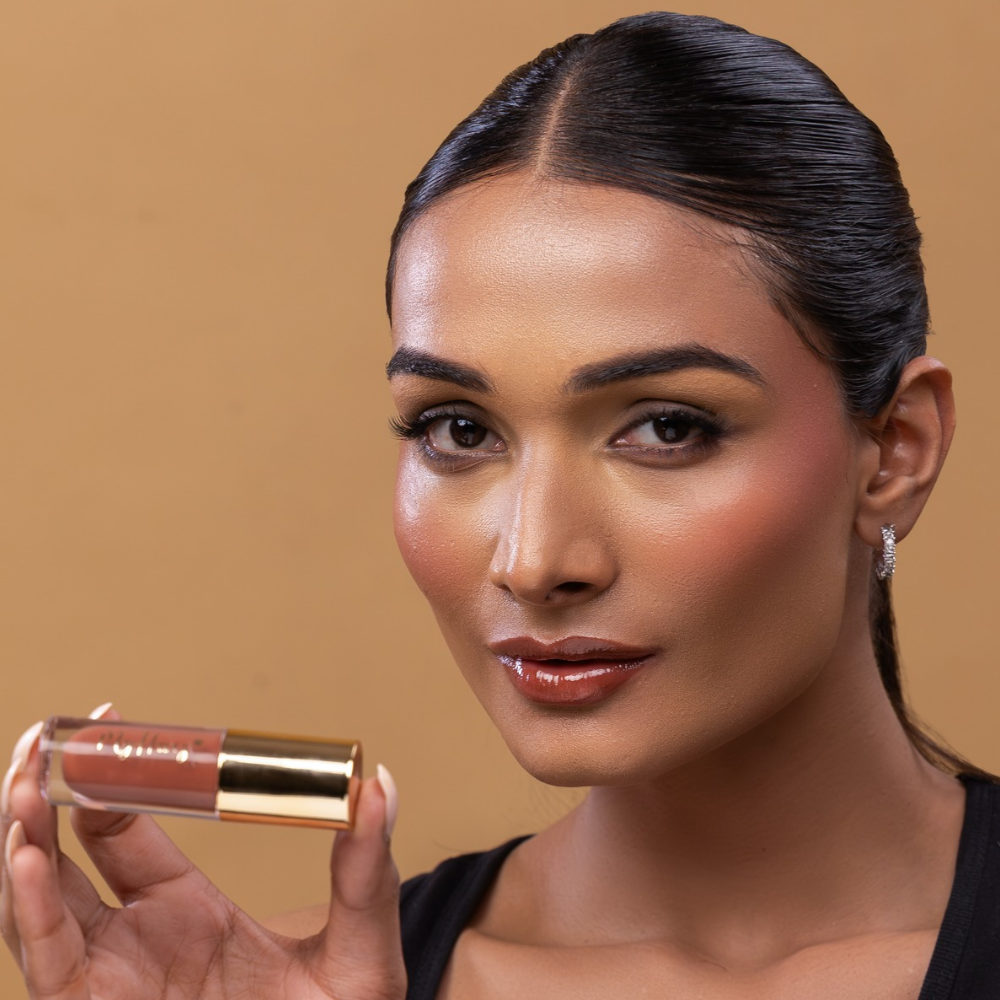 HyGlow Lip Elixir Heer (Mocha Brown) Lip Oil + Lip Gloss in 1